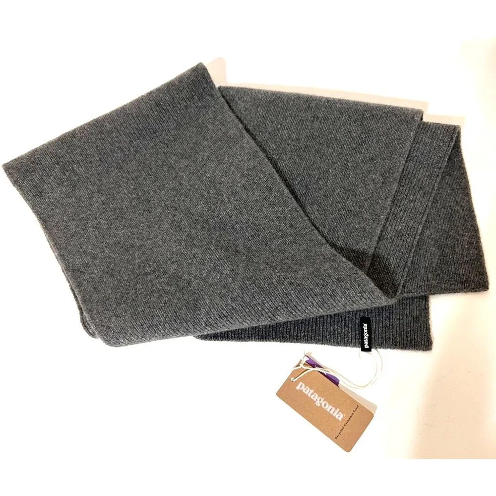NWT $99 Patagonia Cashmere Wool Feather Soft Scarf Heather Gray 62X9 b2